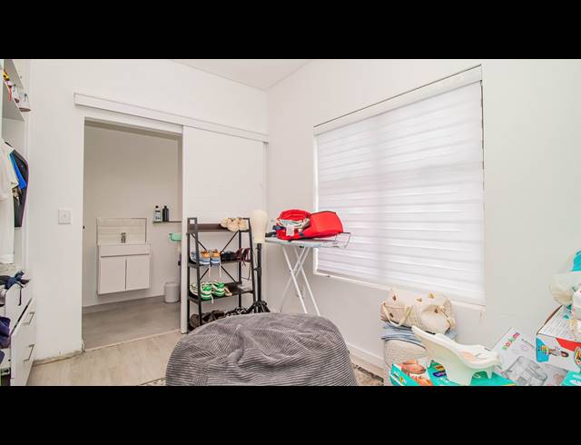4 BEDROOM HOUSE FOR SALE IN SANDOWN